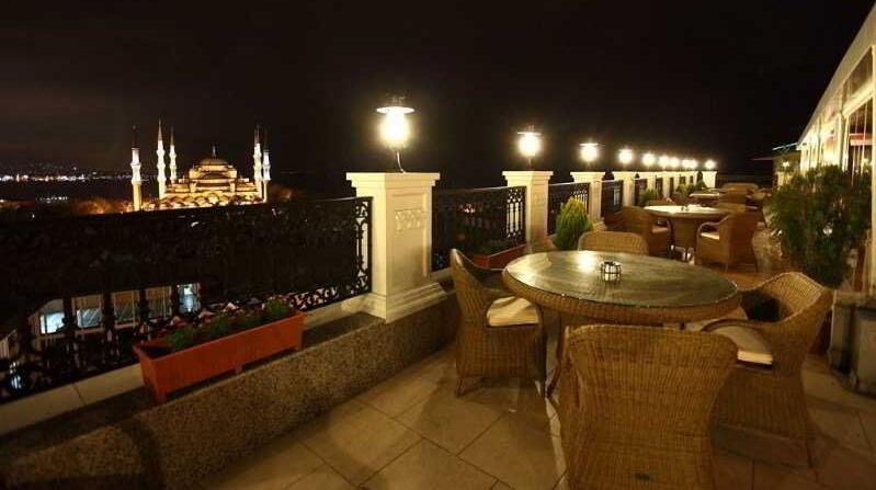 Cena vistas mezquita Estambul