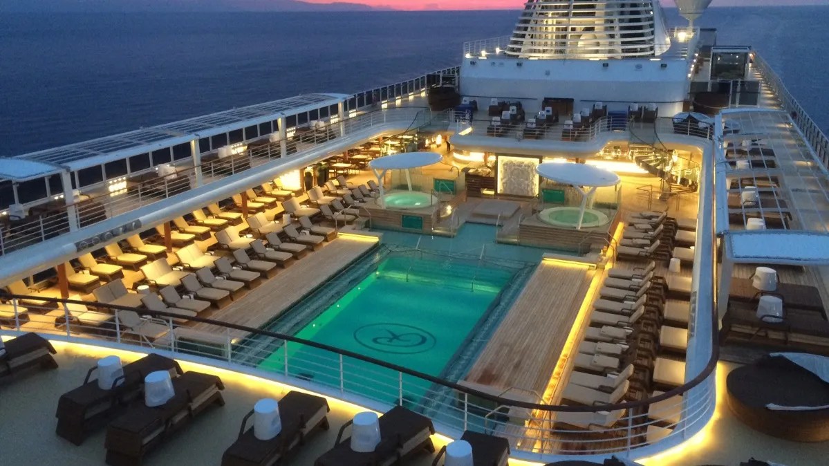 Crucero con bailes latinos